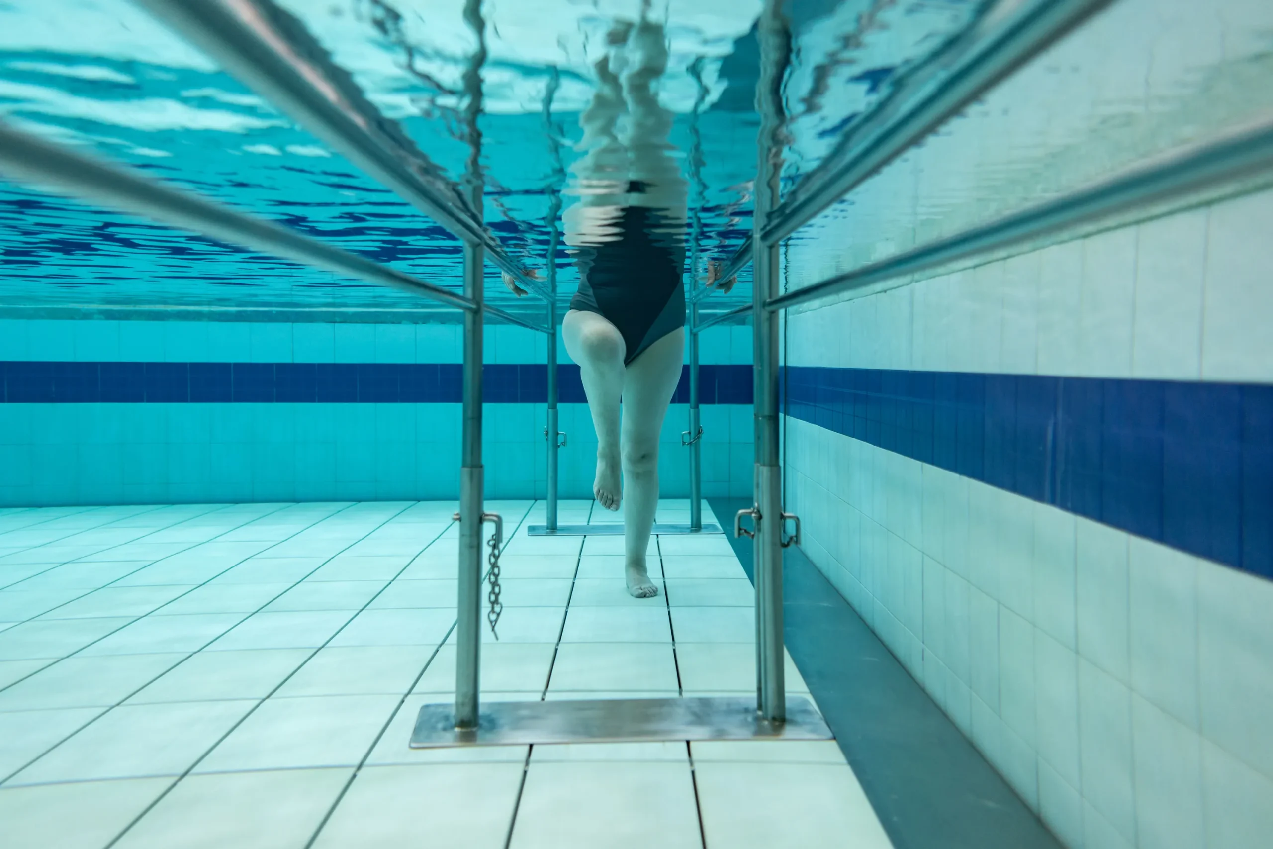 راه رفتن در آب