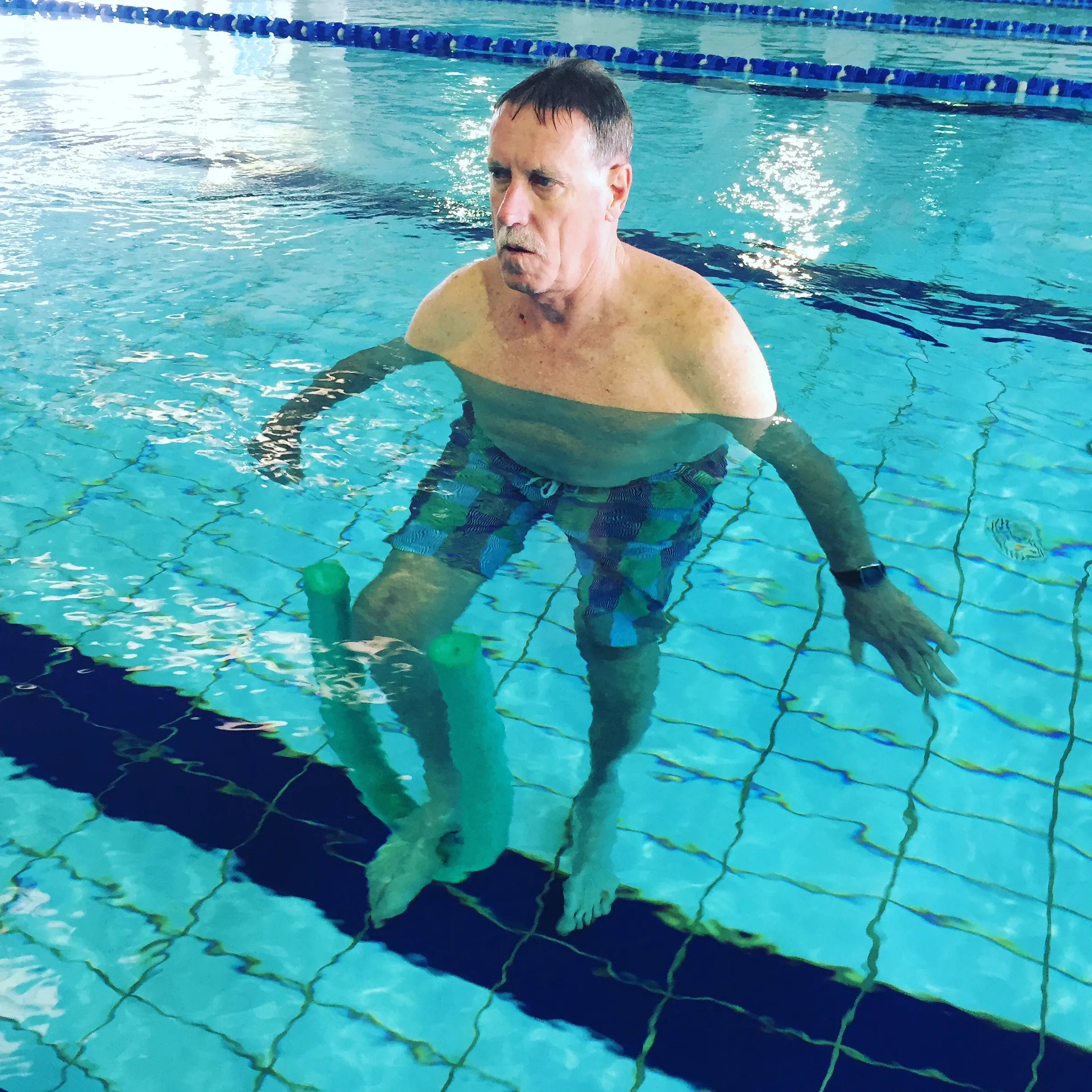 آب درمانی مرد