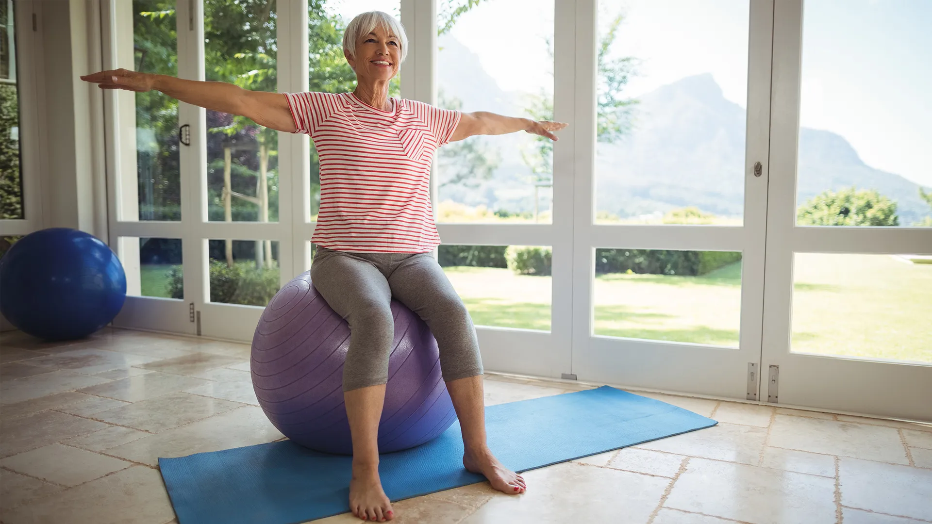 تمرین با توپ پایداری